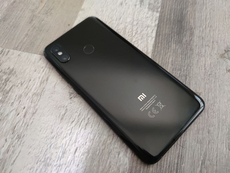 Флагман 2018 года Xiaomi Mi 8 получил MIUI 12.5